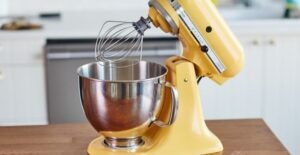what is a stand mixer used for