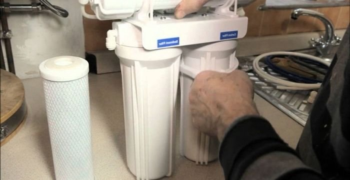 how to make a water filtering system