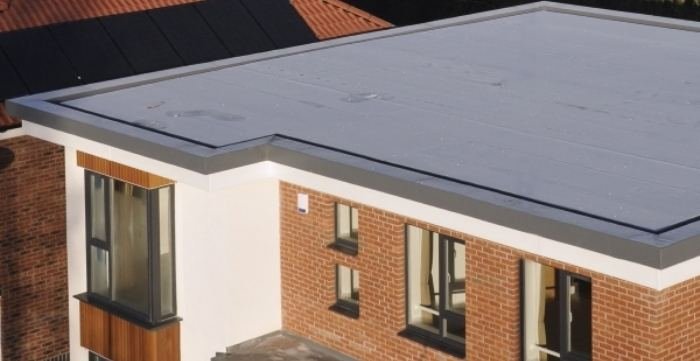 benefits of a flat roof
