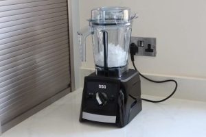 how to crush ice with a blender