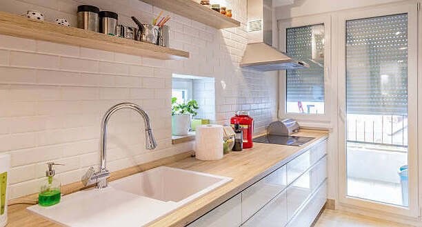 what are kitchen sinks made of