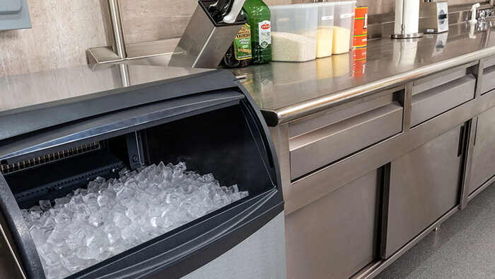 different types of ice machines 